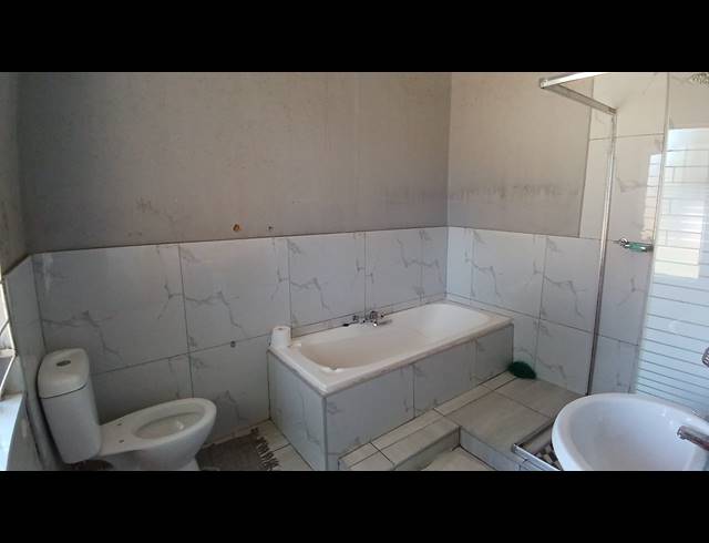 3 BEDROOM HOUSE FOR SALE IN WALDRIFT